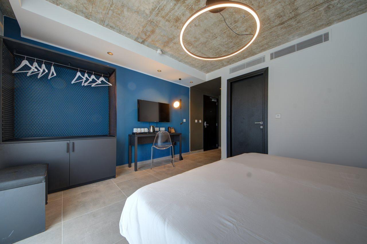 Ikyk Hotel (Adults Only) Saint Julian's Exterior photo