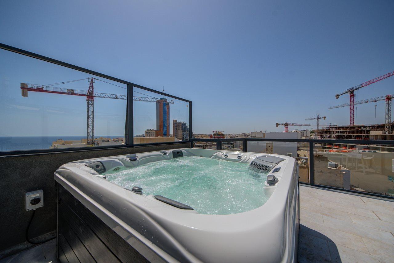 Ikyk Hotel (Adults Only) Saint Julian's Exterior photo